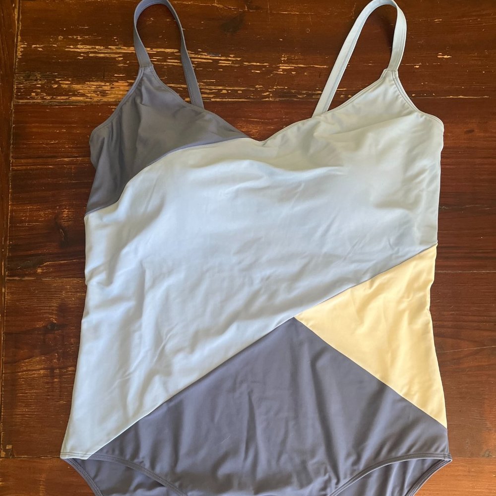 Summersalt Long Torso One Piece Size 20